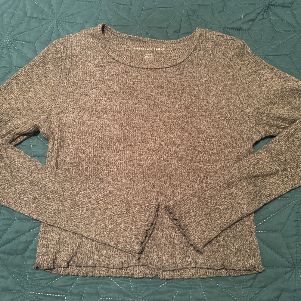 American Eagle Heathered Gray Knit Long Sleeve Cropped Crop Top Tee Medium M